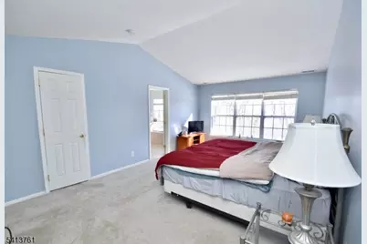 263 Ridge Dr, Pompton Lakes, NJ 07442 - Photo 9