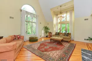 25 Bedford Rd, Summit, NJ 07901 - Photo 3