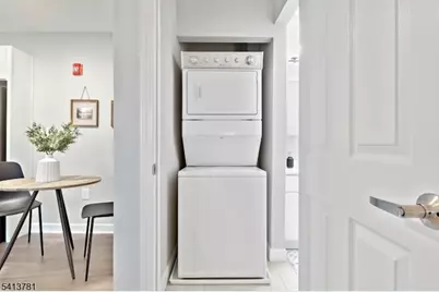 1000 Pheasant Hollow Dr, Plainsboro Township, NJ 08536 - Photo 9