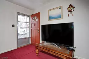 29 Elberon Ave, Paterson, NJ 07502 - Photo 5