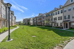 17 Gala Ct, Livingston, NJ 07039 - Photo 23