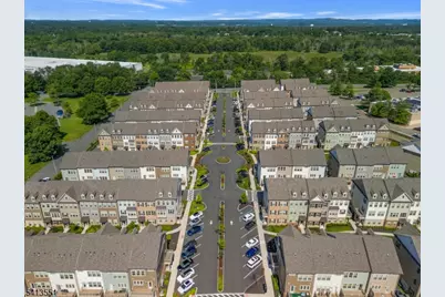 17 Gala Ct, Livingston, NJ 07039 - Photo 25