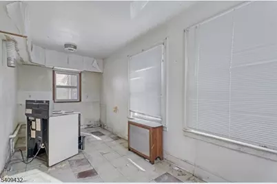 1200 Salem Ave, Hillside, NJ 07205 - Photo 11