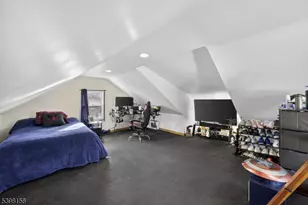 121 Myrtle St, Roselle, NJ 07203 - Photo 21