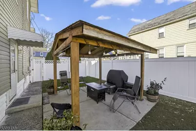 121 Myrtle St, Roselle, NJ 07203 - Photo 29