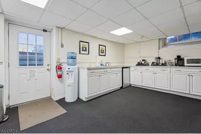 96 Park St, Montclair, NJ 07042 - Photo 7