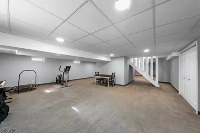 18 Valhalla Rd, Montville Township, NJ 07045 - Photo 33