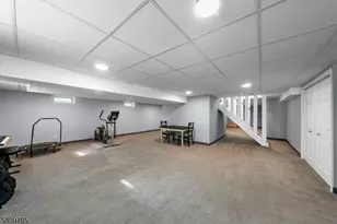 18 Valhalla Rd, Montville Township, NJ 07045 - Photo 33