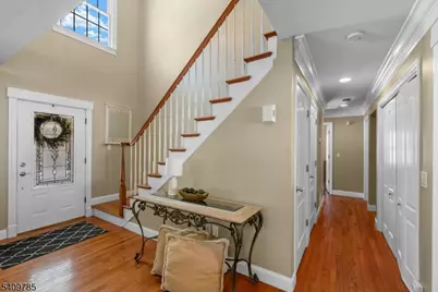 18 Valhalla Rd, Montville Township, NJ 07045 - Photo 5