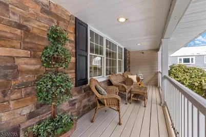 18 Valhalla Rd, Montville Township, NJ 07045 - Photo 3