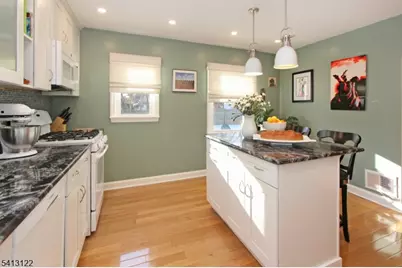 14 Davidson Rd, Bloomfield, NJ 07003 - Photo 13