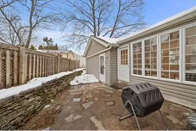 93 Bromley Pl, Nutley, NJ 07110 - Photo 39