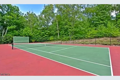 5415 Richmond Rd #415, West Milford, NJ 07480 - Photo 15