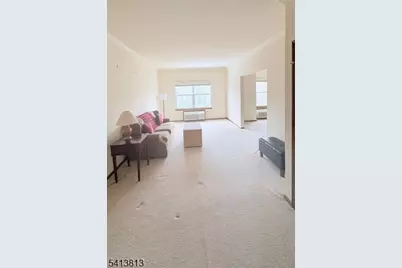 5415 Richmond Rd #415, West Milford, NJ 07480 - Photo 3