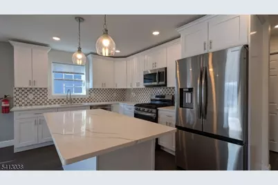 7 Maple St, Bloomfield, NJ 07003 - Photo 13