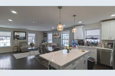 7 Maple St, Bloomfield, NJ 07003 - Photo 23