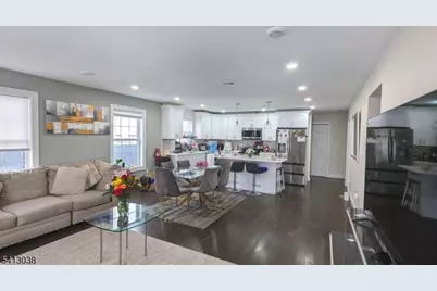 7 Maple St, Bloomfield, NJ 07003 - Photo 21