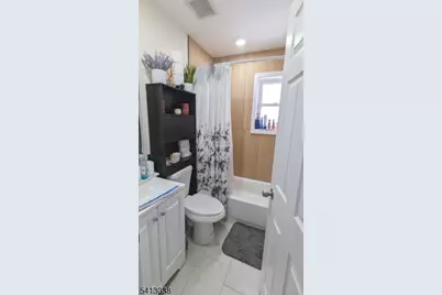 7 Maple St, Bloomfield, NJ 07003 - Photo 27