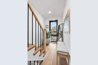 118 Webster Ave, Jersey City, NJ 07307 - Photo 17