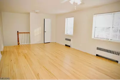 33B W Roselle Ave #B, Roselle Park, NJ 07204 - Photo 5