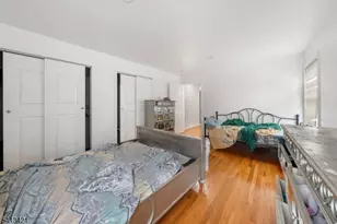 853 Rebecca Pl, Elizabeth, NJ 07201 - Photo 11