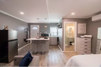 197 Park Pl, Irvington, NJ 07111 - Photo 17