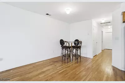 452 Broadway, Elizabeth, NJ 07206 - Photo 9