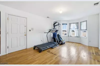 452 Broadway, Elizabeth, NJ 07206 - Photo 9