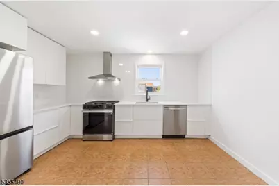 104 Marne St, Newark, NJ 07105 - Photo 3