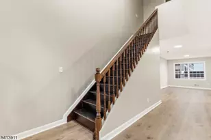 18 E Kinney St, Newark, NJ 07102 - Photo 5