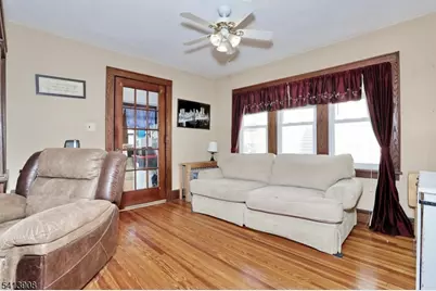 101 7th Ave, Hawthorne, NJ 07506 - Photo 5