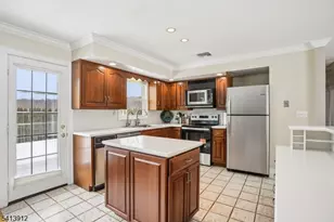 6 Highview Dr, Vernon, NJ 07460 - Photo 17