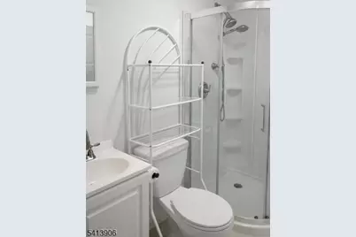 70 Port Ave, Elizabeth, NJ 07206 - Photo 5