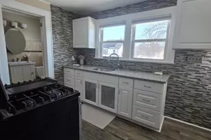 74 Hughes St, Maplewood, NJ 07040 - Photo 3