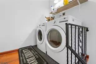 14 Andrew Ct, Bloomfield, NJ 07003 - Photo 7