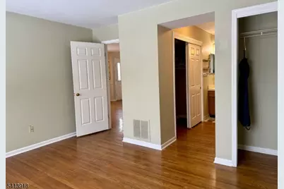 10 Exeter Rd, Bedminster Township, NJ 07921 - Photo 7