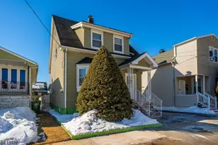 828 Allen St, Linden, NJ 07036 - Photo 3