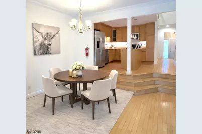 52 Cambridge Ct, Madison, NJ 07940 - Photo 5