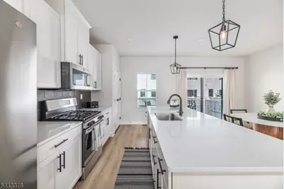 6 Saw Mill Cir, Hackettstown, NJ 07840 - Photo 7