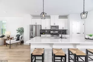 6 Saw Mill Cir, Hackettstown, NJ 07840 - Photo 5