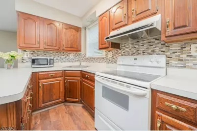 79 E Madison Ave, Florham Park, NJ 07932 - Photo 7