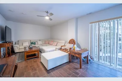 14 Jessica Ln, Dover, NJ 07801 - Photo 7