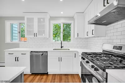 516 Riverdale Blvd, Pompton Lakes, NJ 07442 - Photo 15