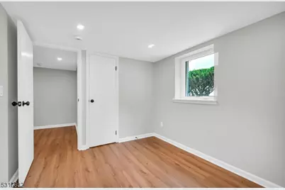 516 Riverdale Blvd, Pompton Lakes, NJ 07442 - Photo 25