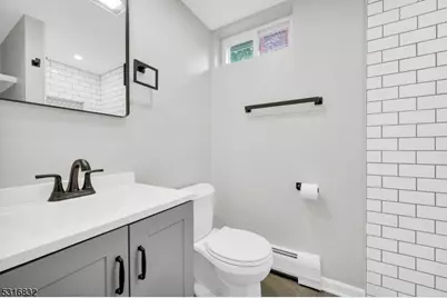 516 Riverdale Blvd, Pompton Lakes, NJ 07442 - Photo 31