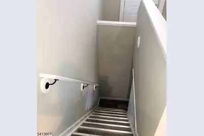 363 Macarthur Ave, Garfield, NJ 07026 - Photo 9