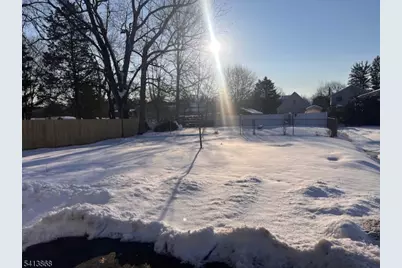 168 Oak St, Bridgewater, NJ 08807 - Photo 23