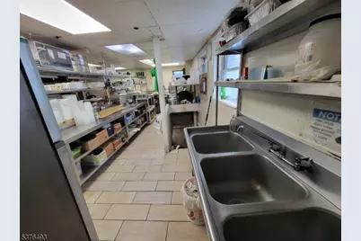 631 Valley Rd, Montclair, NJ 07043 - Photo 15