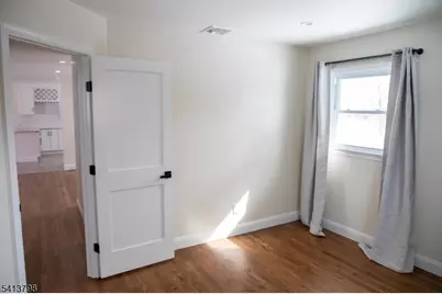 711 Brooklyn Ave, Raritan, NJ 08869 - Photo 25