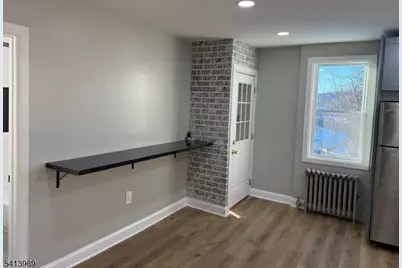 254 Montclair Ave, Union Township, NJ 07088 - Photo 9